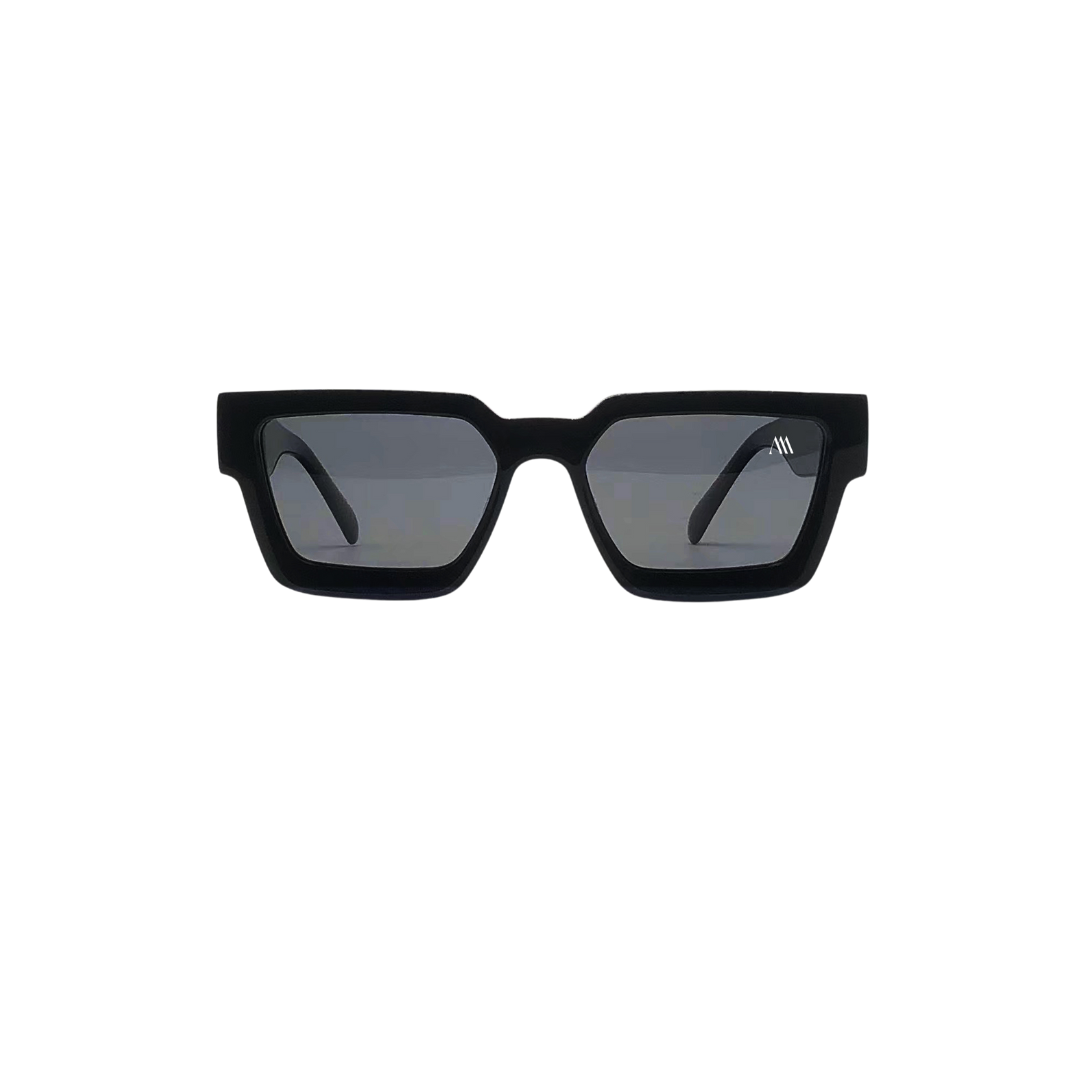 RITZ BLACK