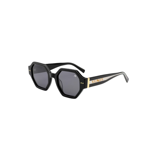 NERA BLACK